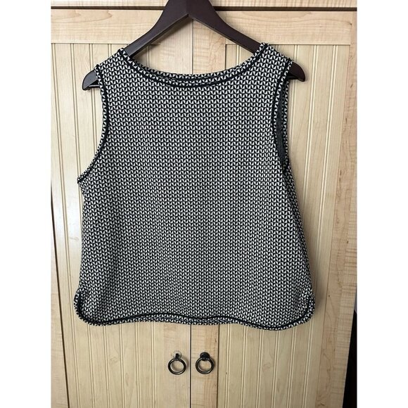 NWT Max Studio Career Knit Sleeveless Top Under Blazer Shell Sz L Black Beige - Picture 1 of 7
